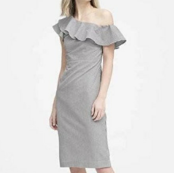BR Seersucker One Shoulder Dress - Picture 15 of 15
